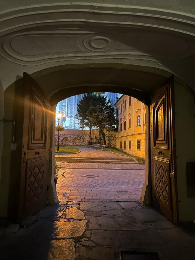 Apartament Csaky Palace Bratislava 1 Zewnętrze zdjęcie